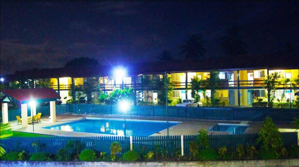 Madang Star International Hotel Exterior foto